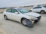 Nissan Altima 2010