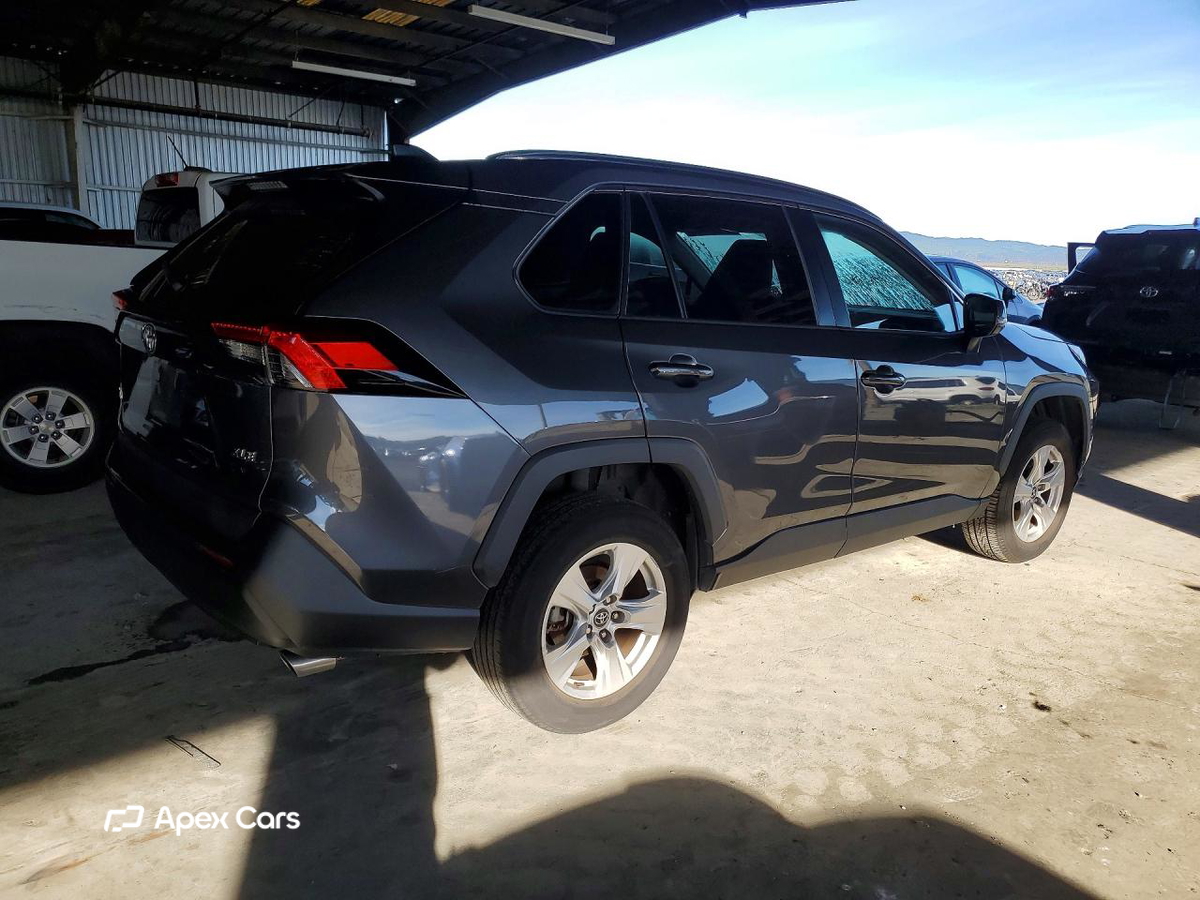 Toyota RAV 4 2021