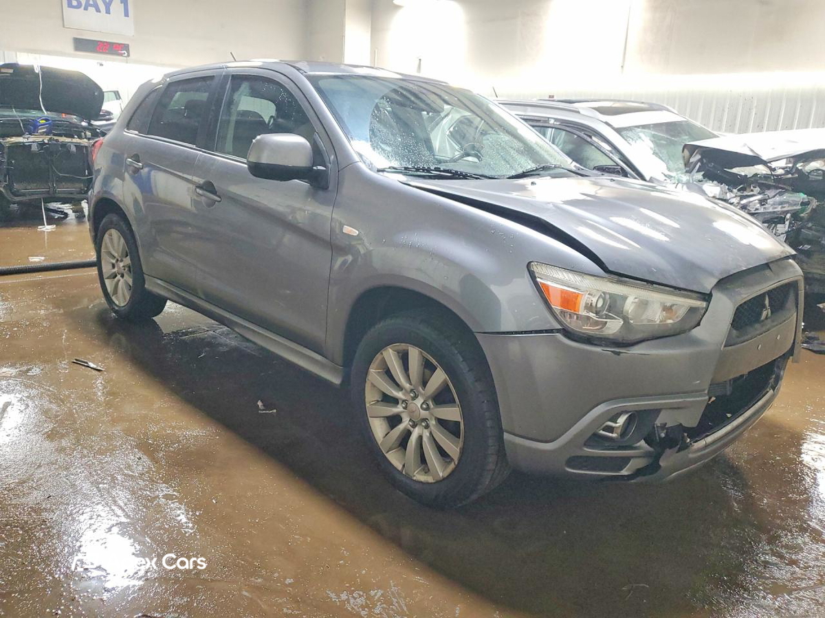 Mitsubishi Outlander 2011