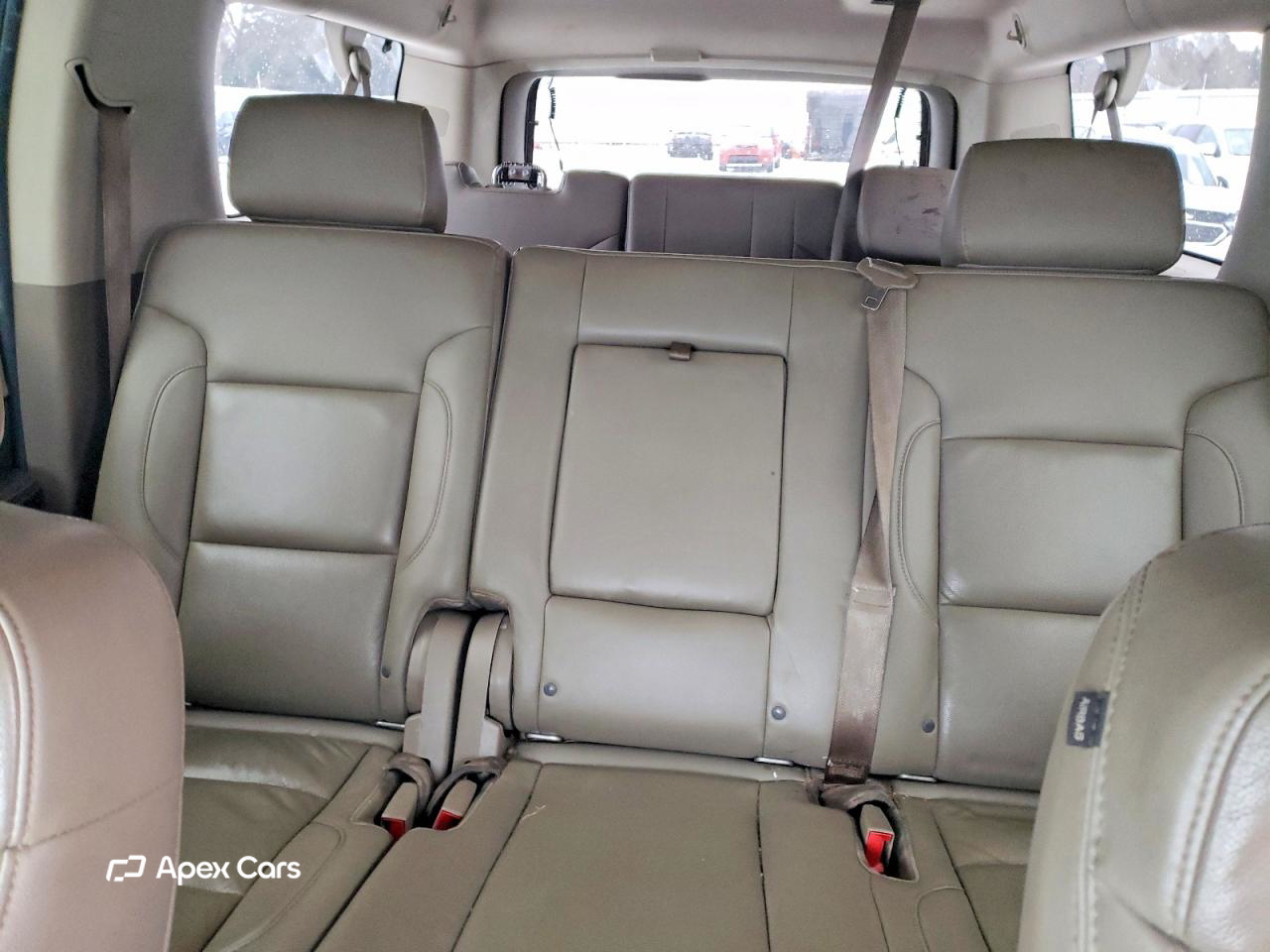 Chevrolet Suburban 2015