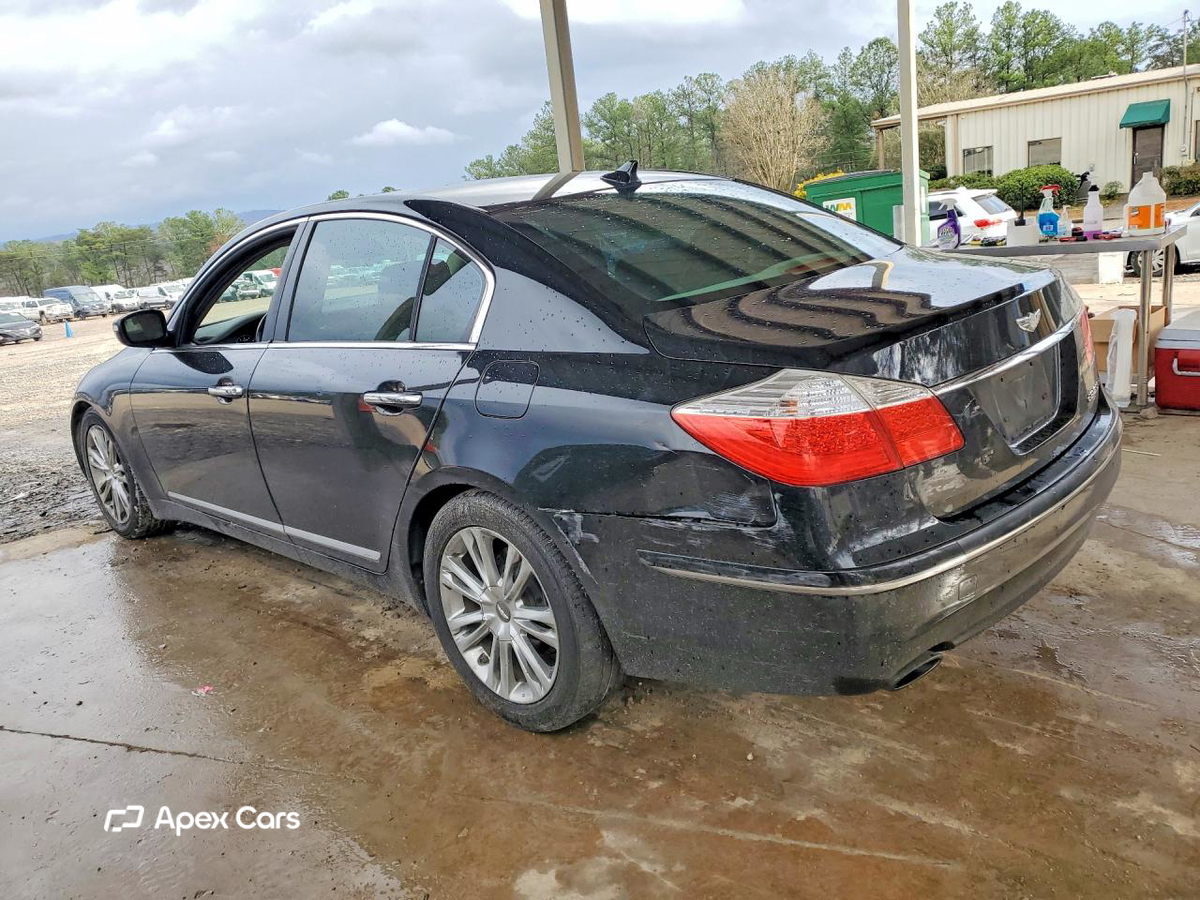 Hyundai Genesis 2011