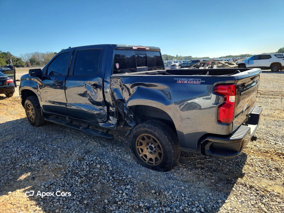 Chevrolet Silverado 2021