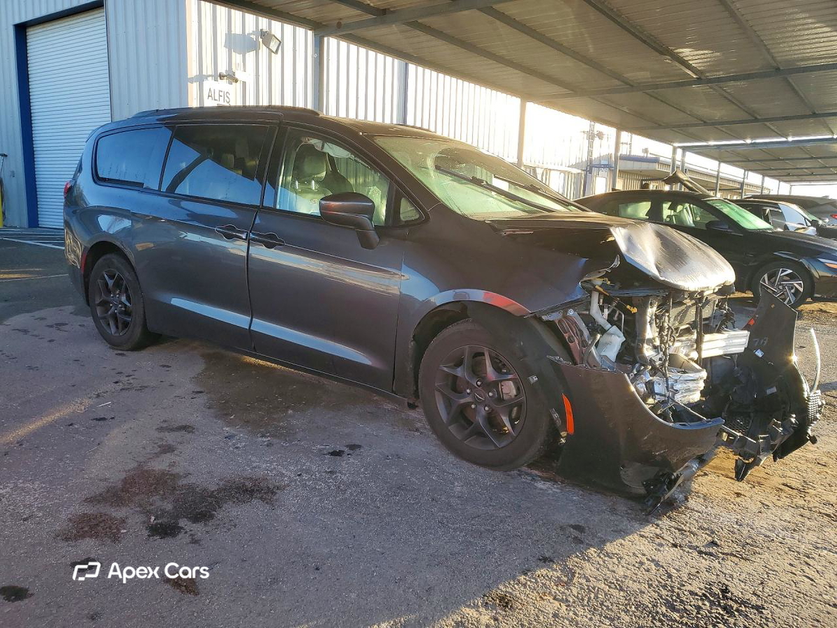 Chrysler Pacifica 2018
