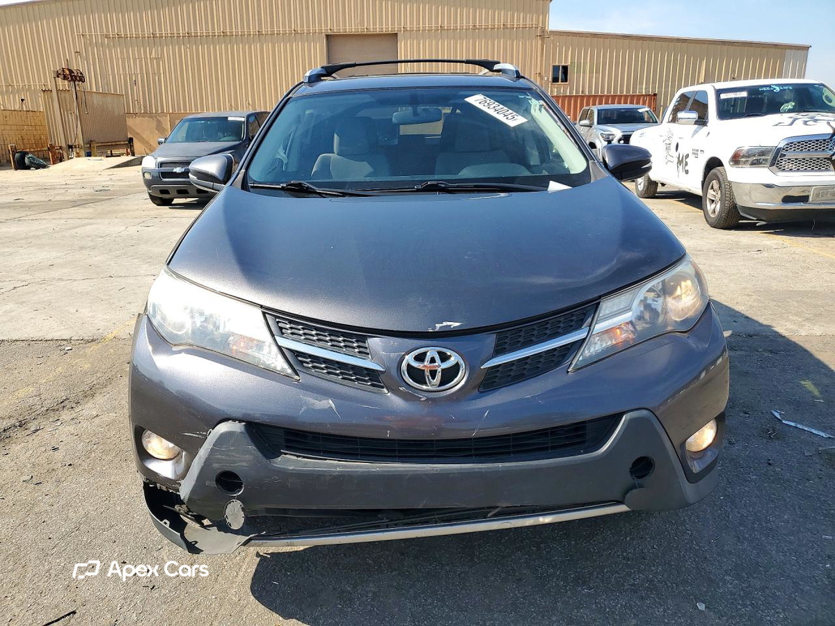 Toyota RAV 4 2015
