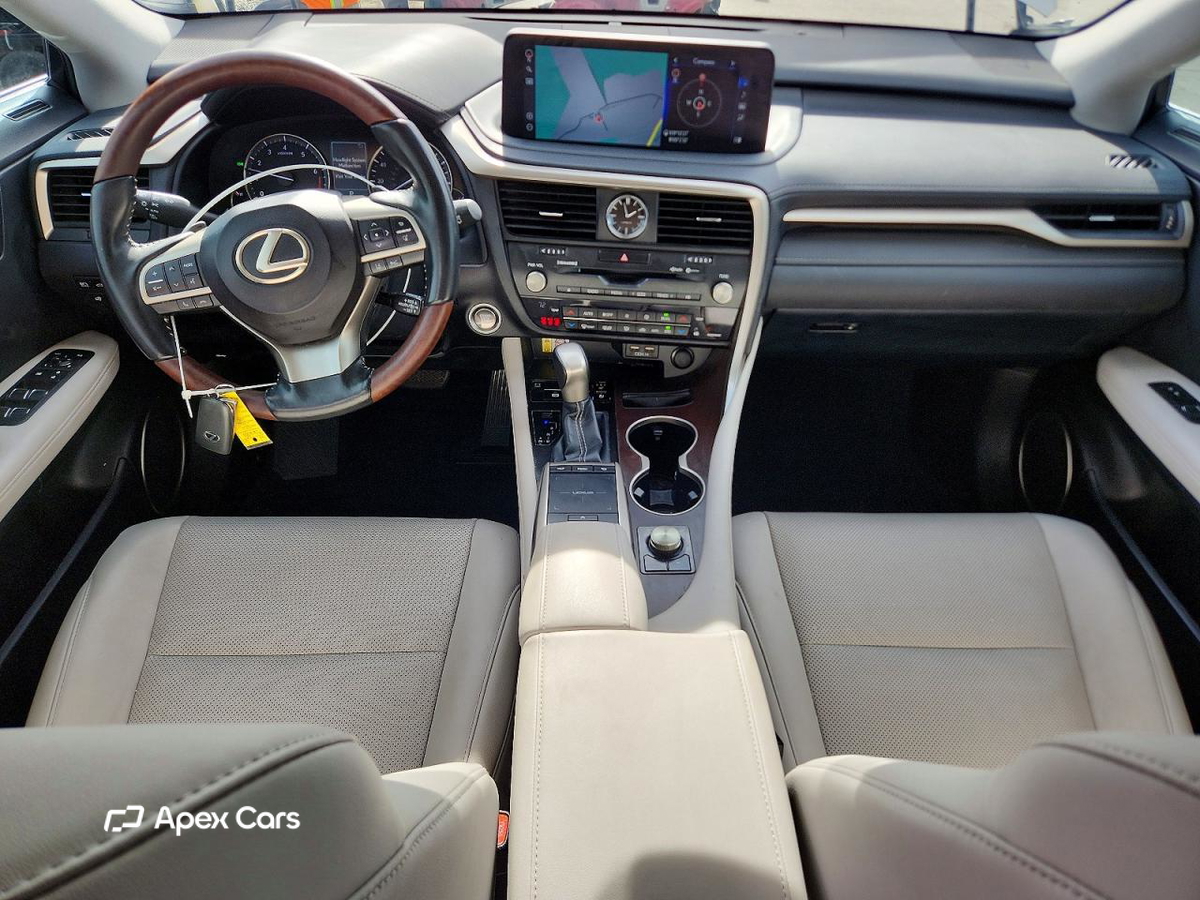 Lexus RX 2021
