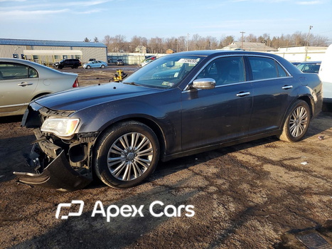 Chrysler 300 2013 - Image 1 of 14
