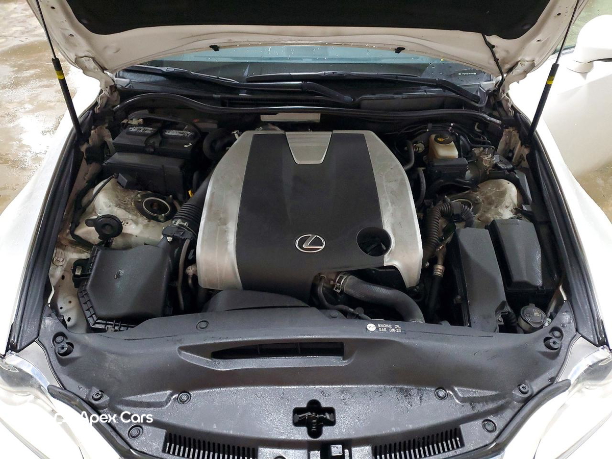 Lexus IS 2016
