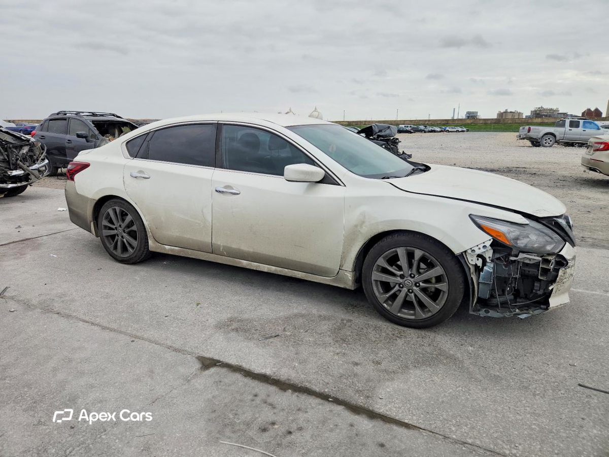 Nissan Altima 2018