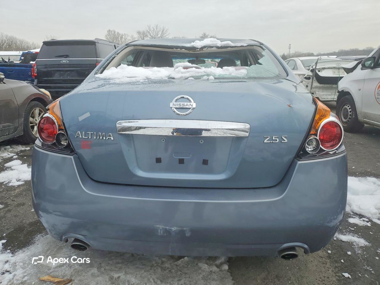 Nissan Altima 2010