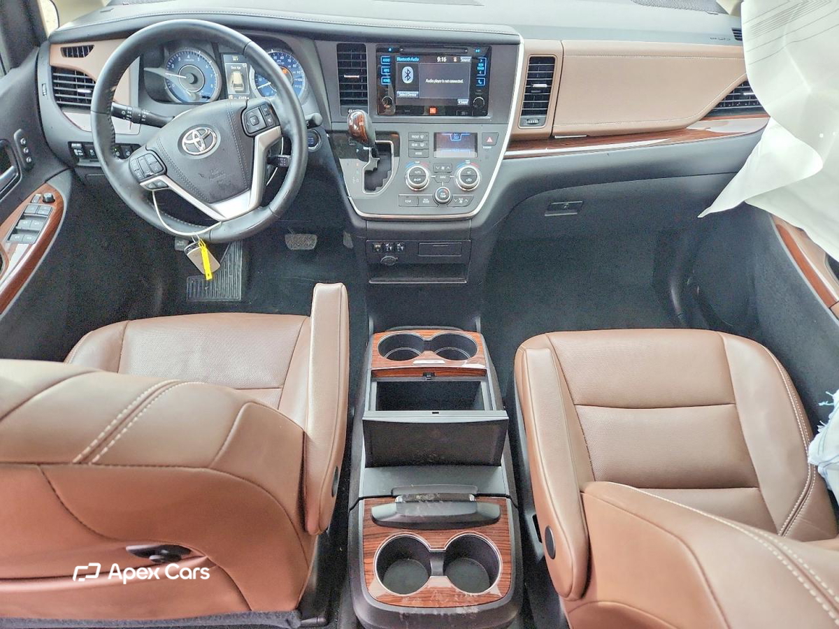 Toyota Sienna 2017