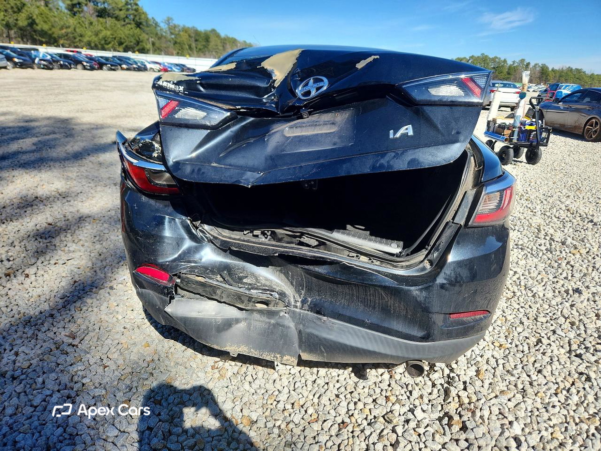 Toyota iA 2016