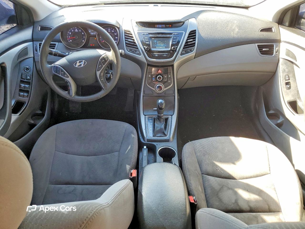 Hyundai Elantra 2016