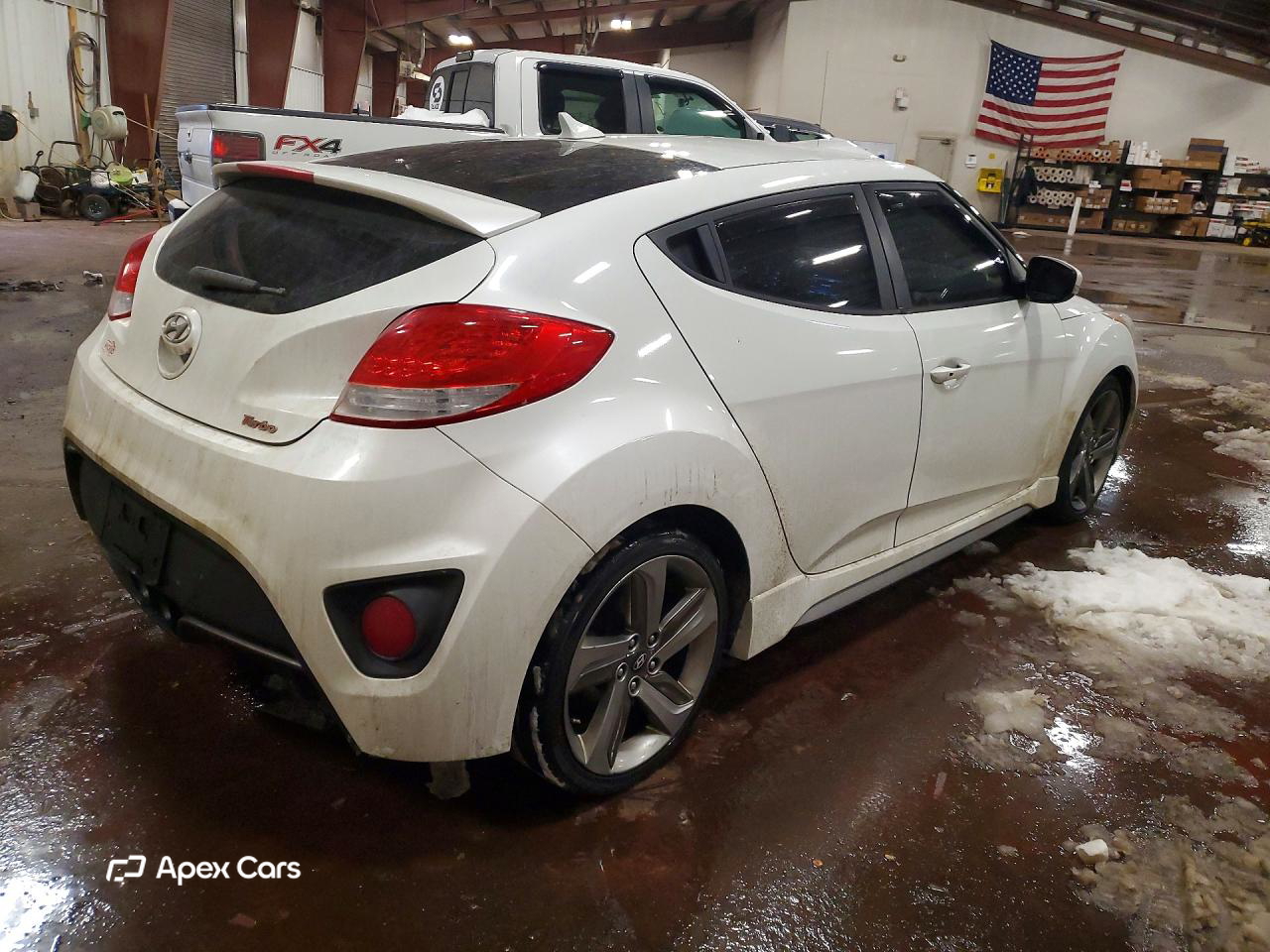 Hyundai Veloster 2013
