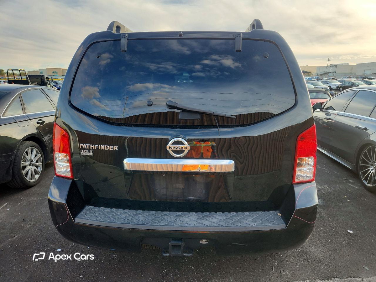 Nissan Pathfinder 2012