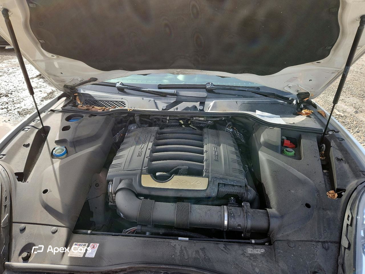 Porsche Cayenne 2016