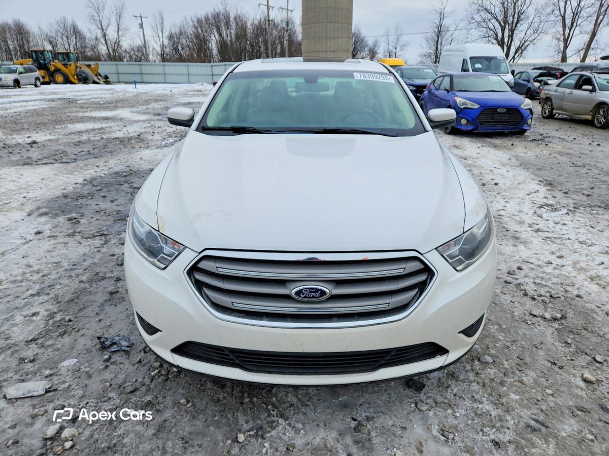 Ford Taurus 2013