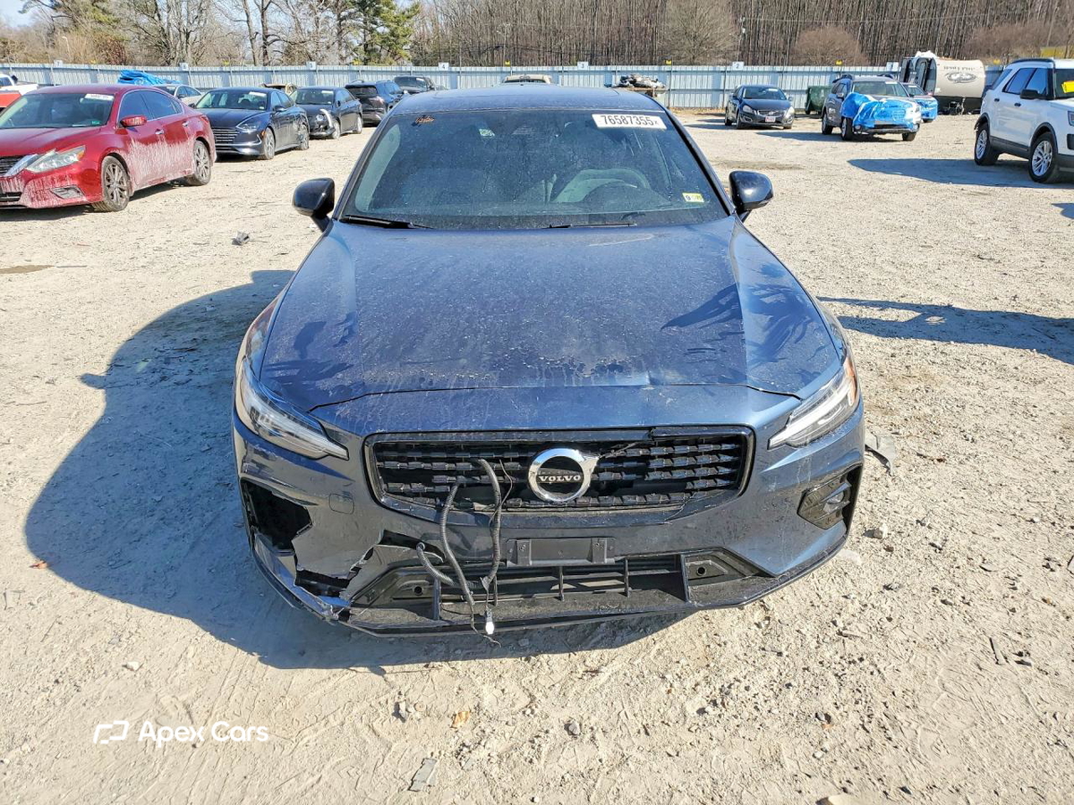 Volvo S60 2021
