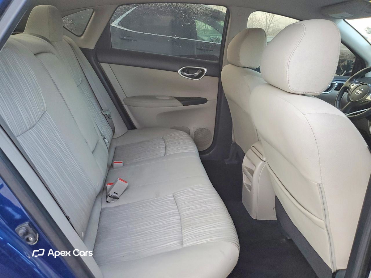 Nissan Sentra 2016