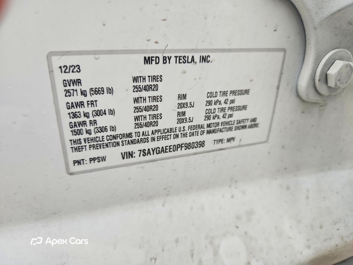 Tesla Model Y 2023