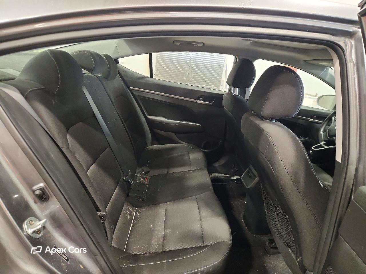 Hyundai Elantra 2018