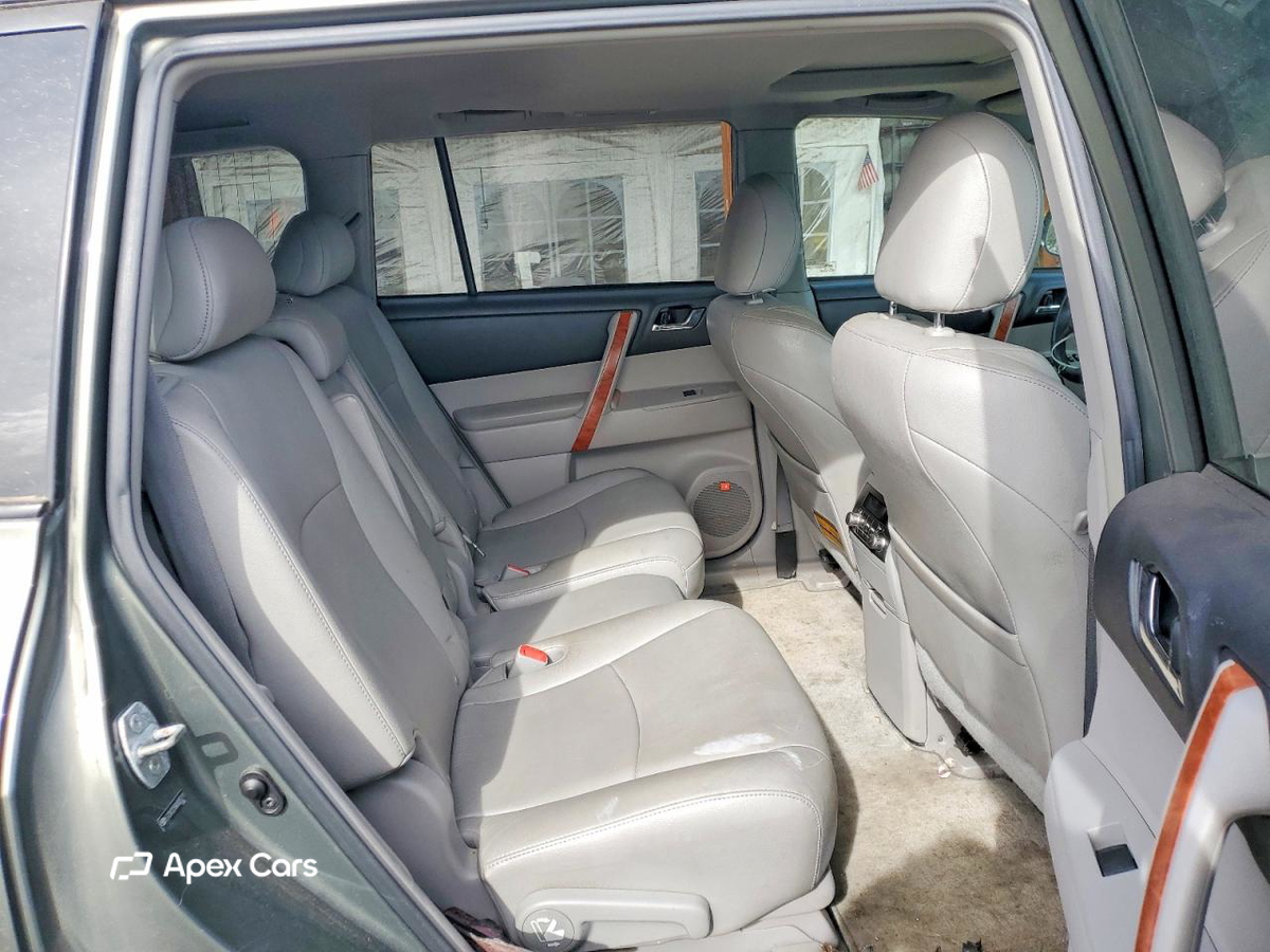 Toyota Highlander 2010