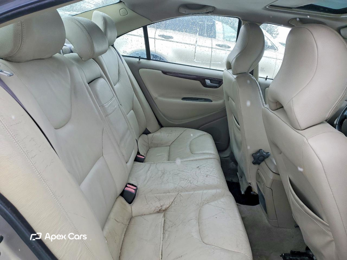 Volvo S60 2002