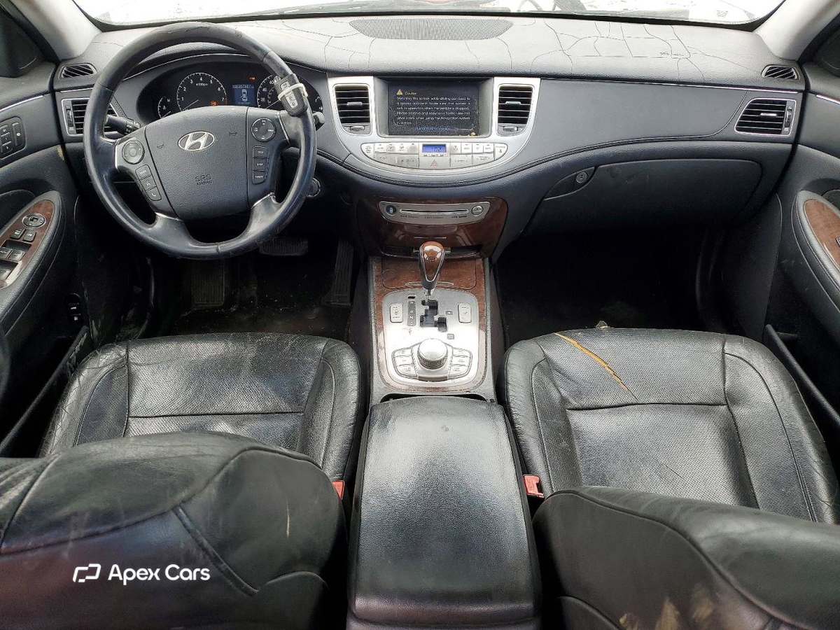 Hyundai Genesis 2009