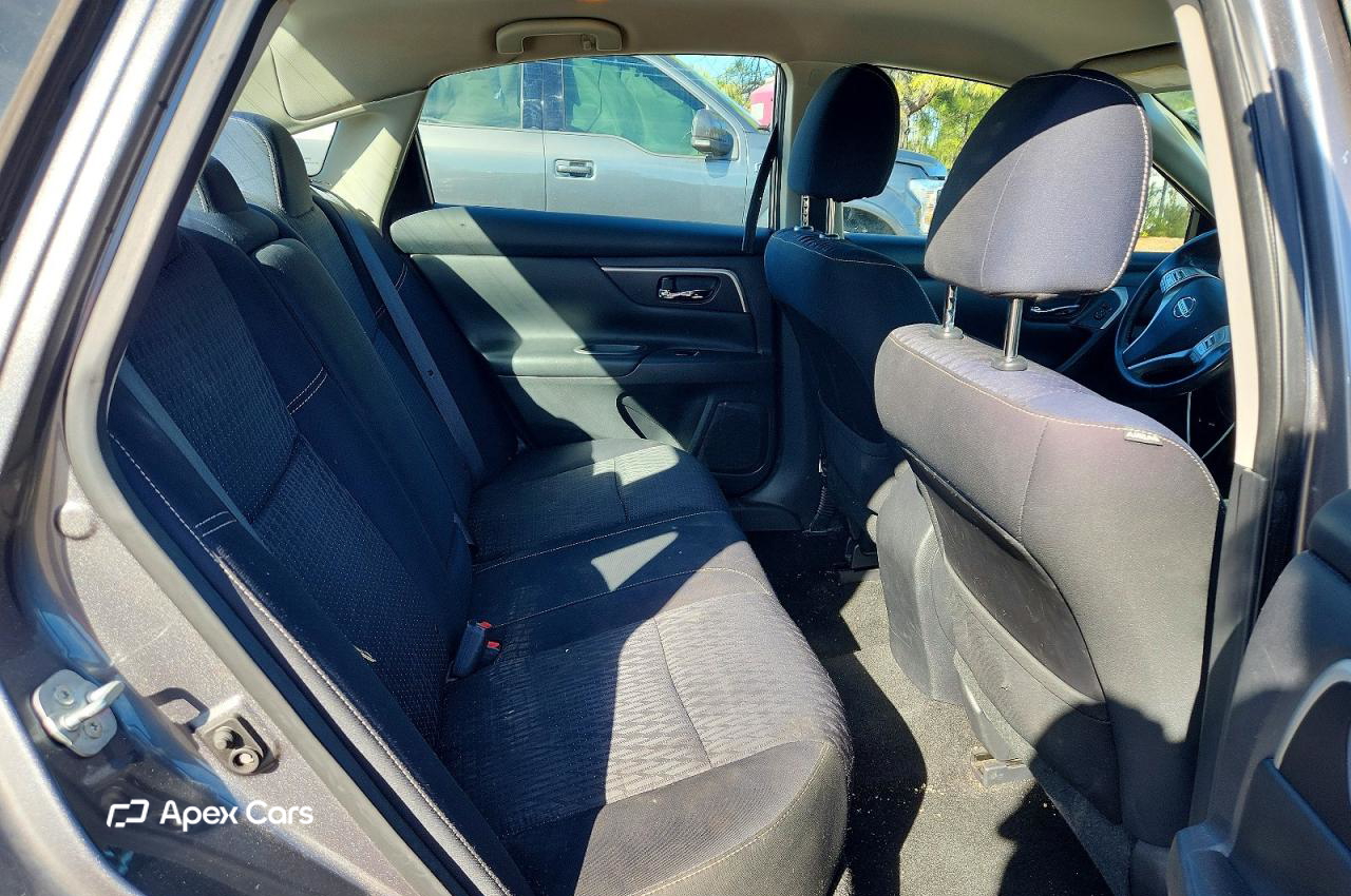 Nissan Altima 2017