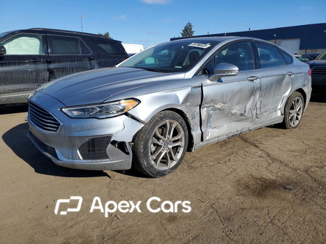 Ford Fusion 2020 - Image 1 of 12