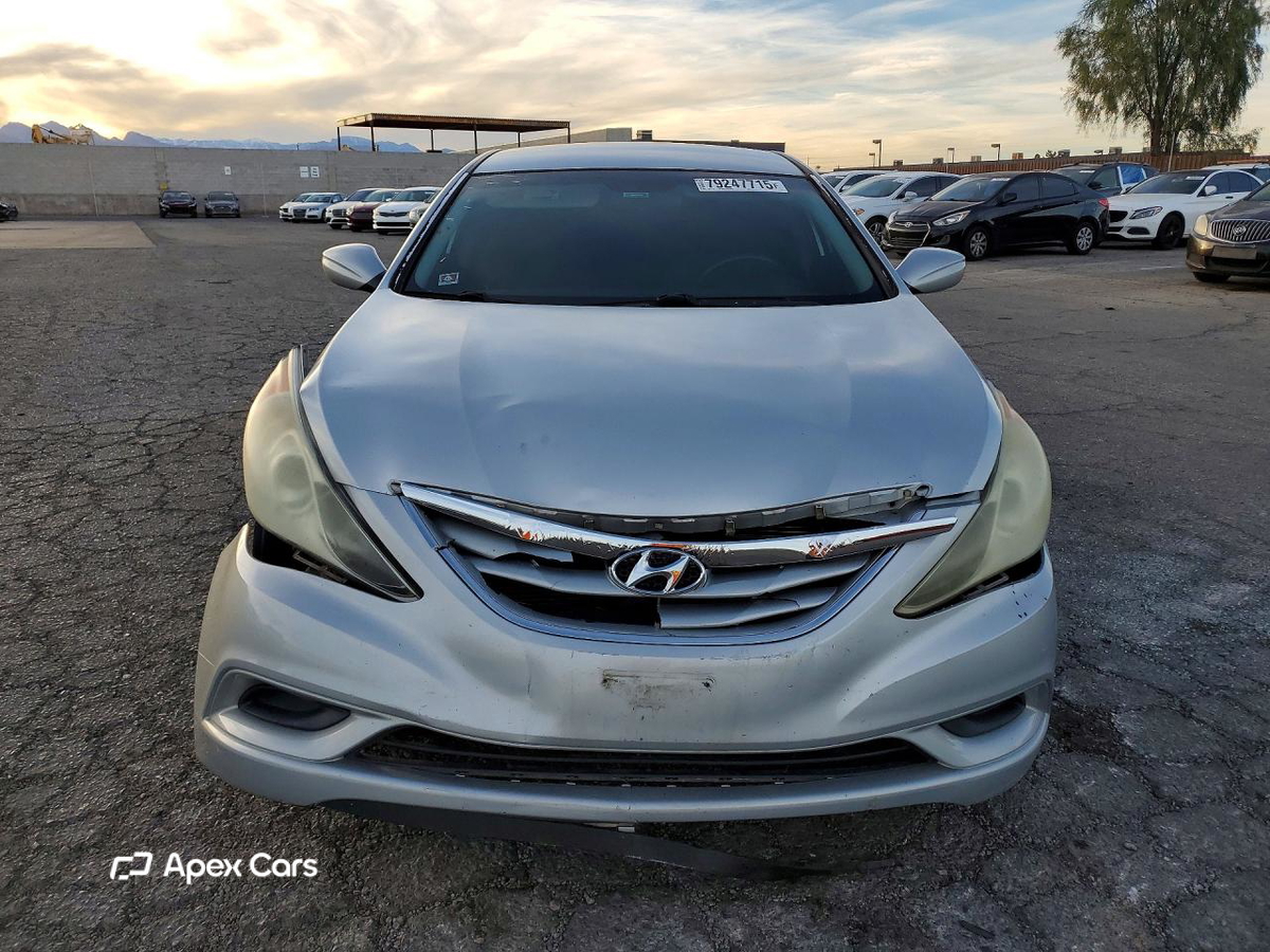 Hyundai Sonata 2011