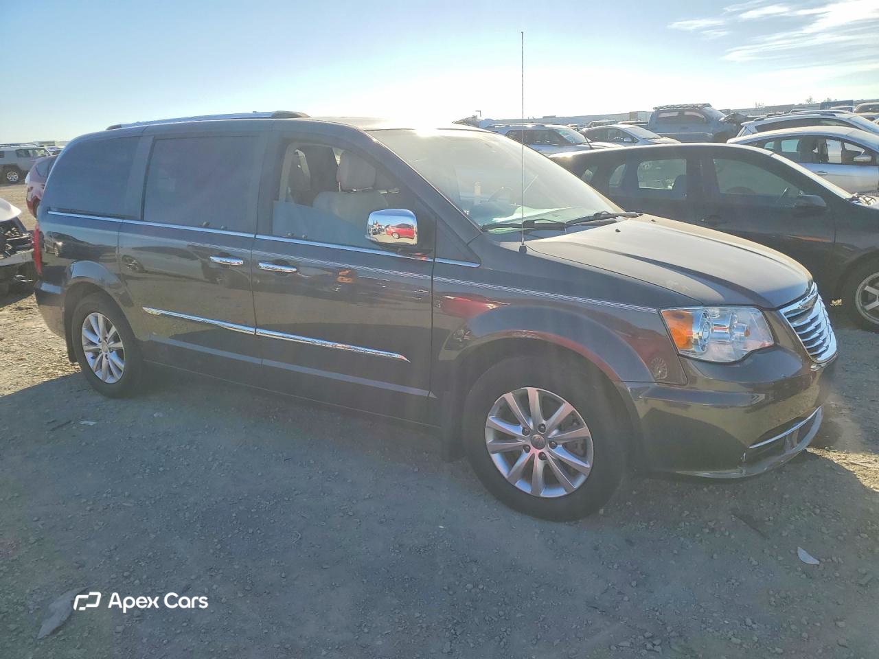 Chrysler Voyager 2015