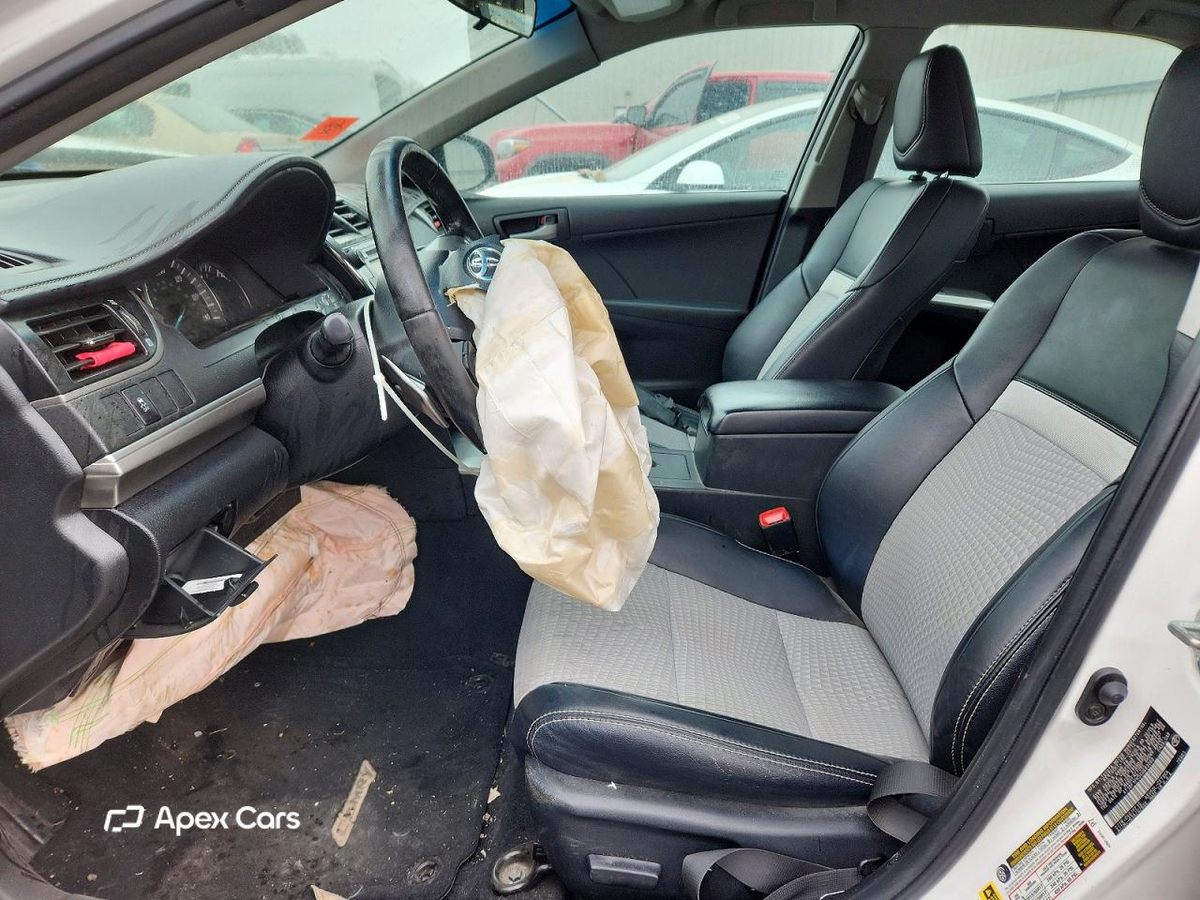 Toyota Camry 2012