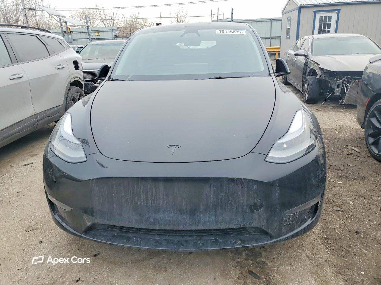 Tesla Model Y 2023