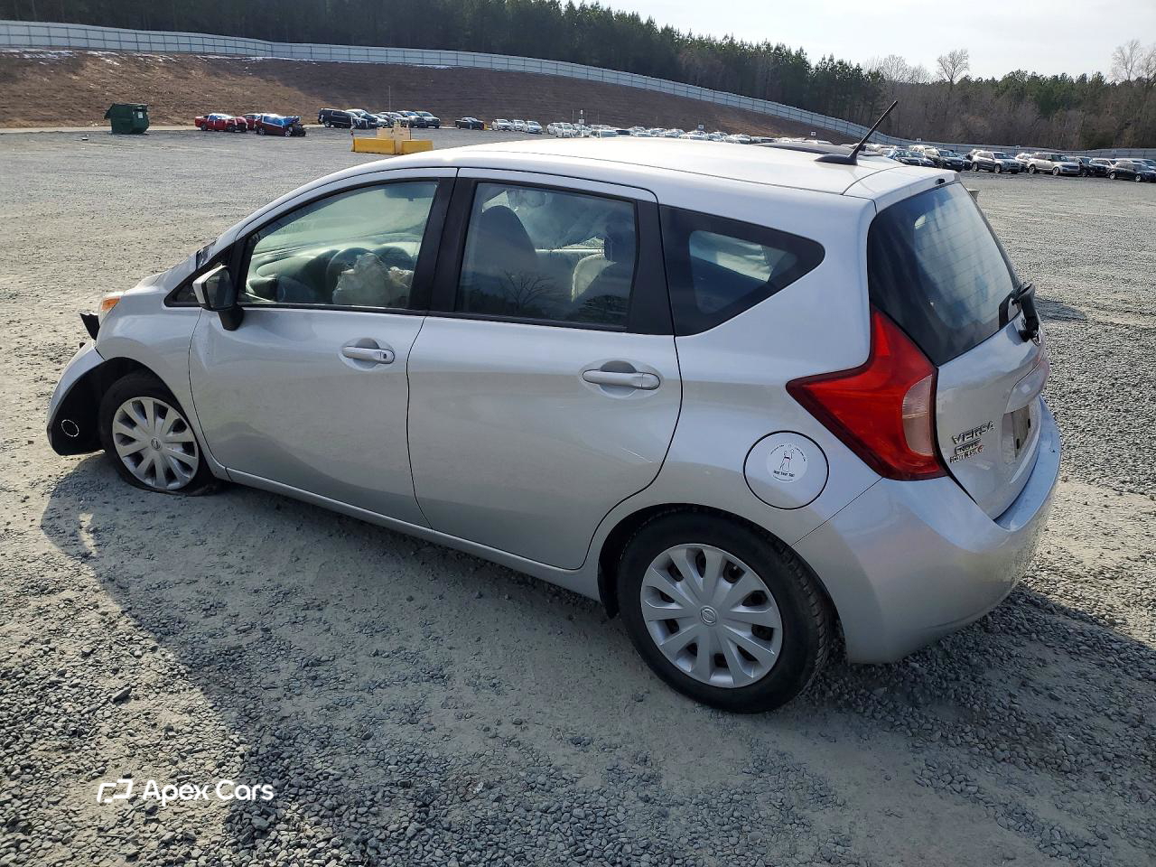 Nissan Versa 2016