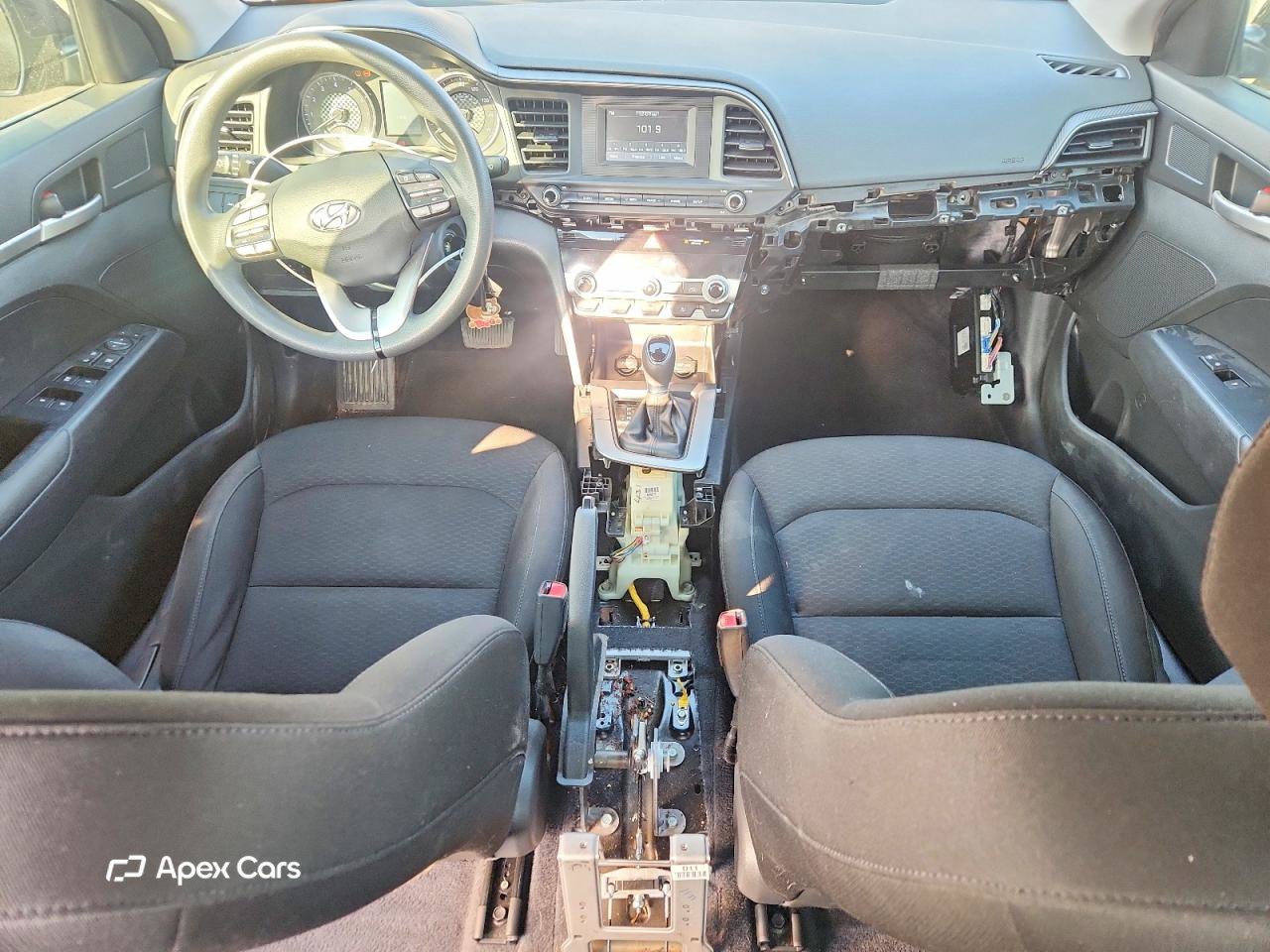 Hyundai Elantra 2020