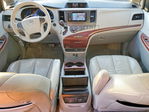 Toyota Sienna 2014