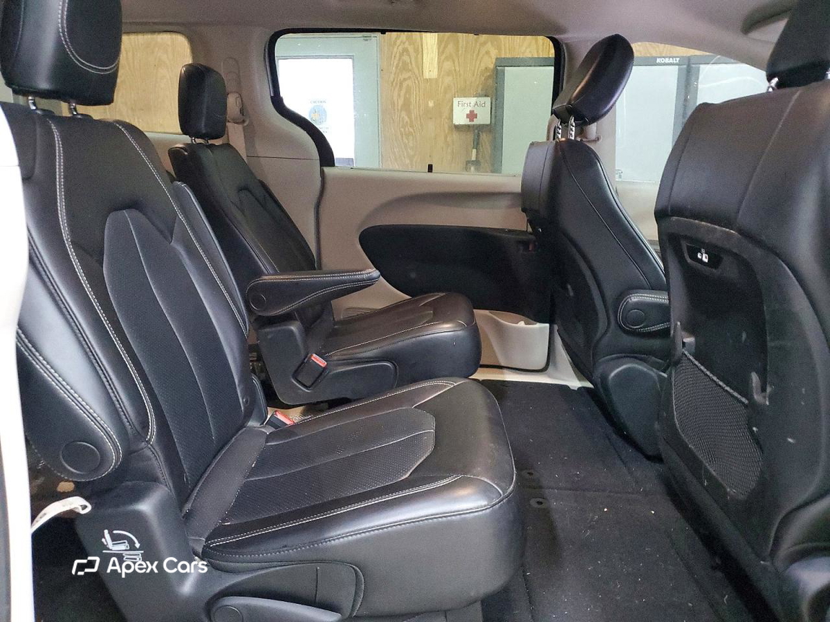 Chrysler Pacifica 2023
