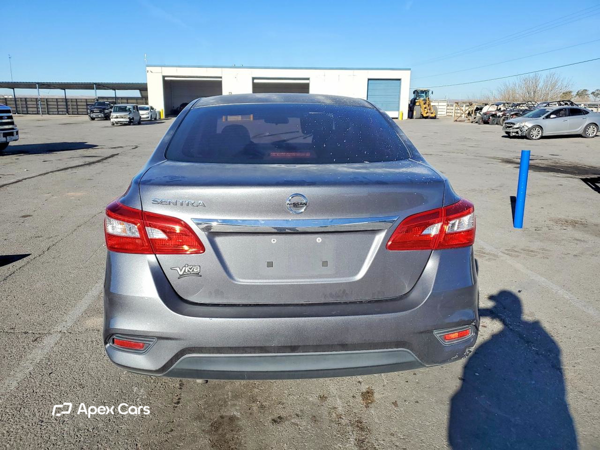 Nissan Sentra 2016