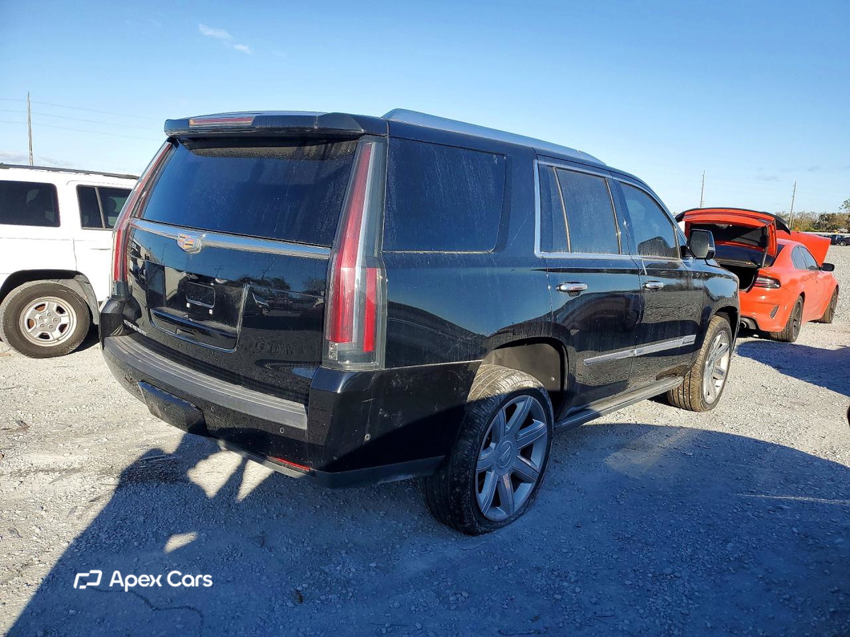 Cadillac Escalade 2018