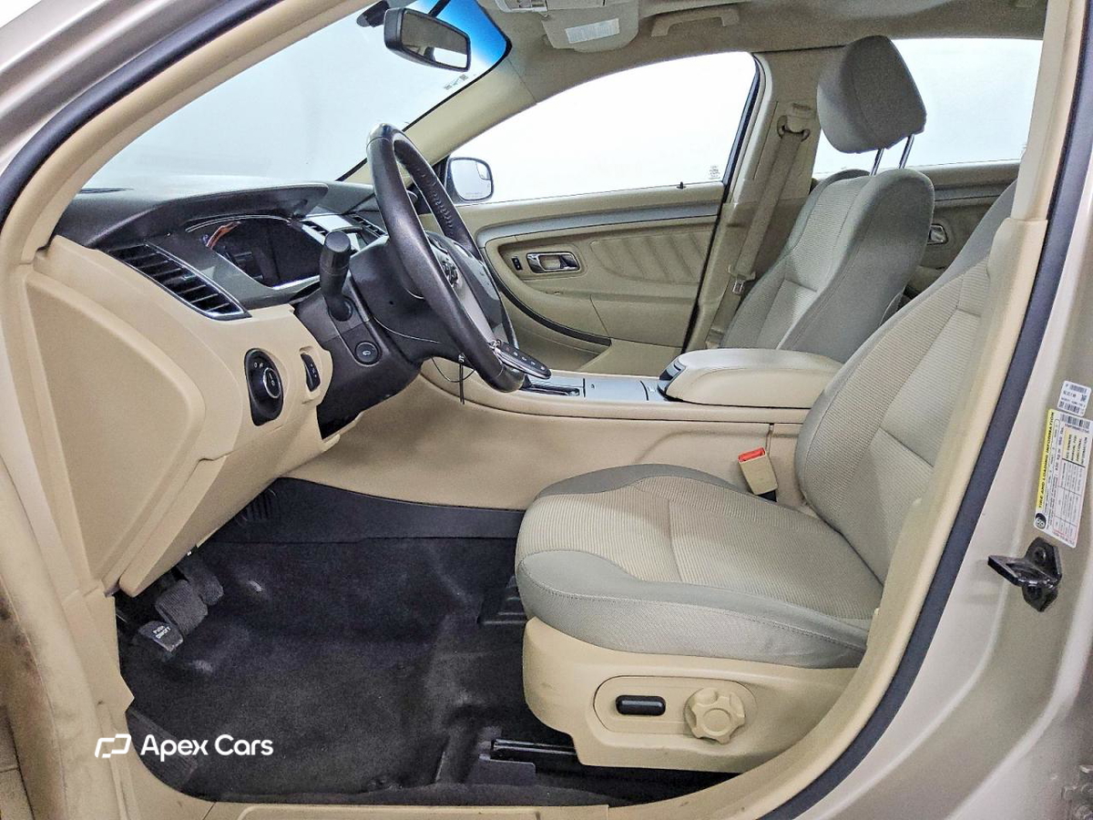 Ford Taurus 2017