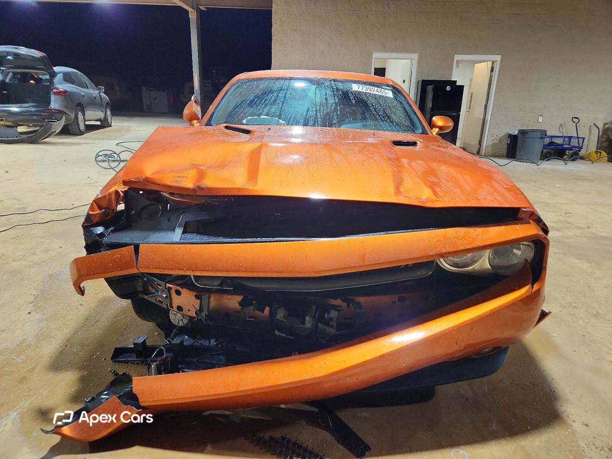 Dodge Challenger 2011