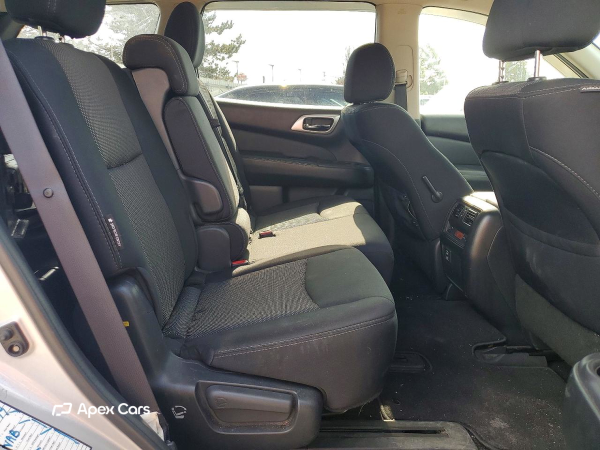 Nissan Pathfinder 2018