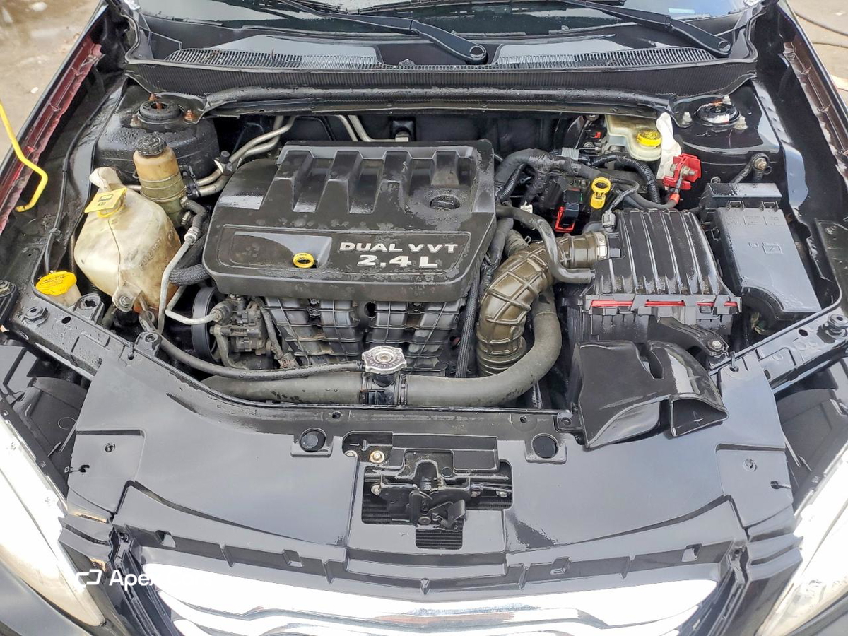 Chrysler 200 2012
