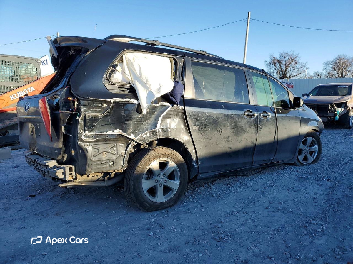 Toyota Sienna 2015