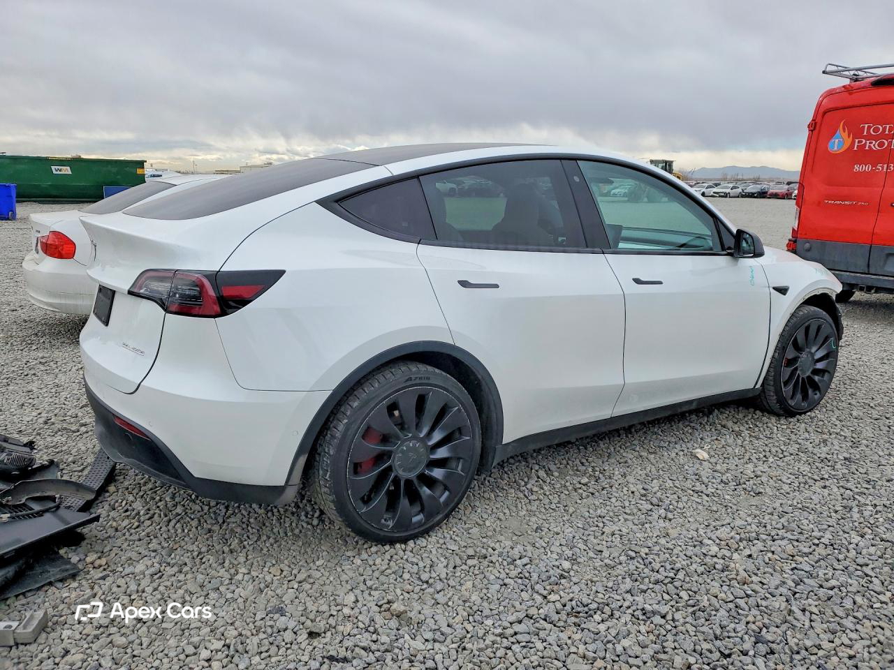 Tesla Model Y 2020