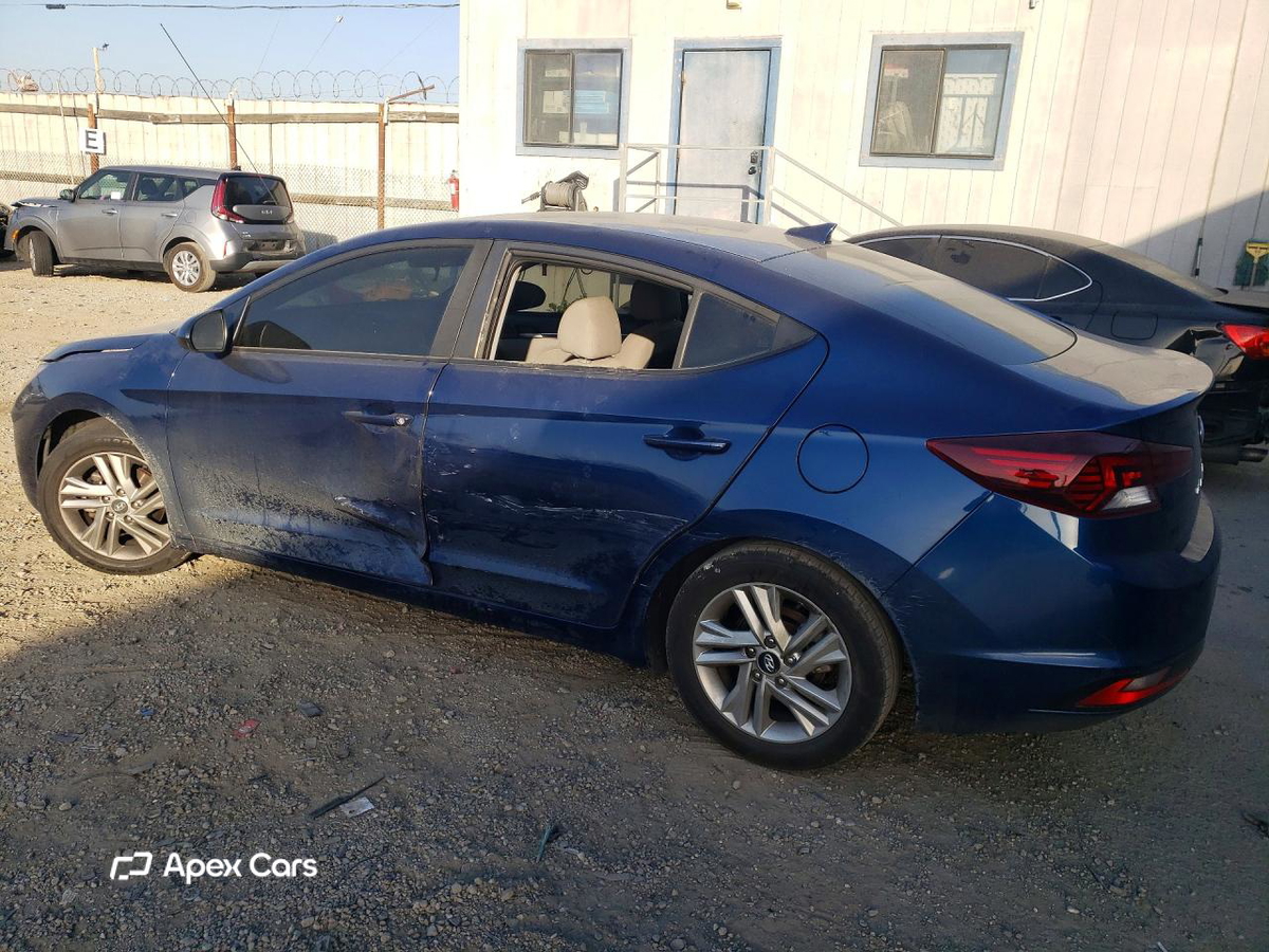Hyundai Elantra 2020