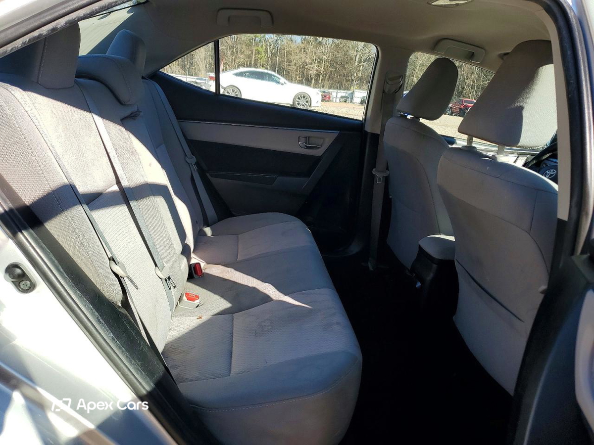 Toyota Corolla 2015
