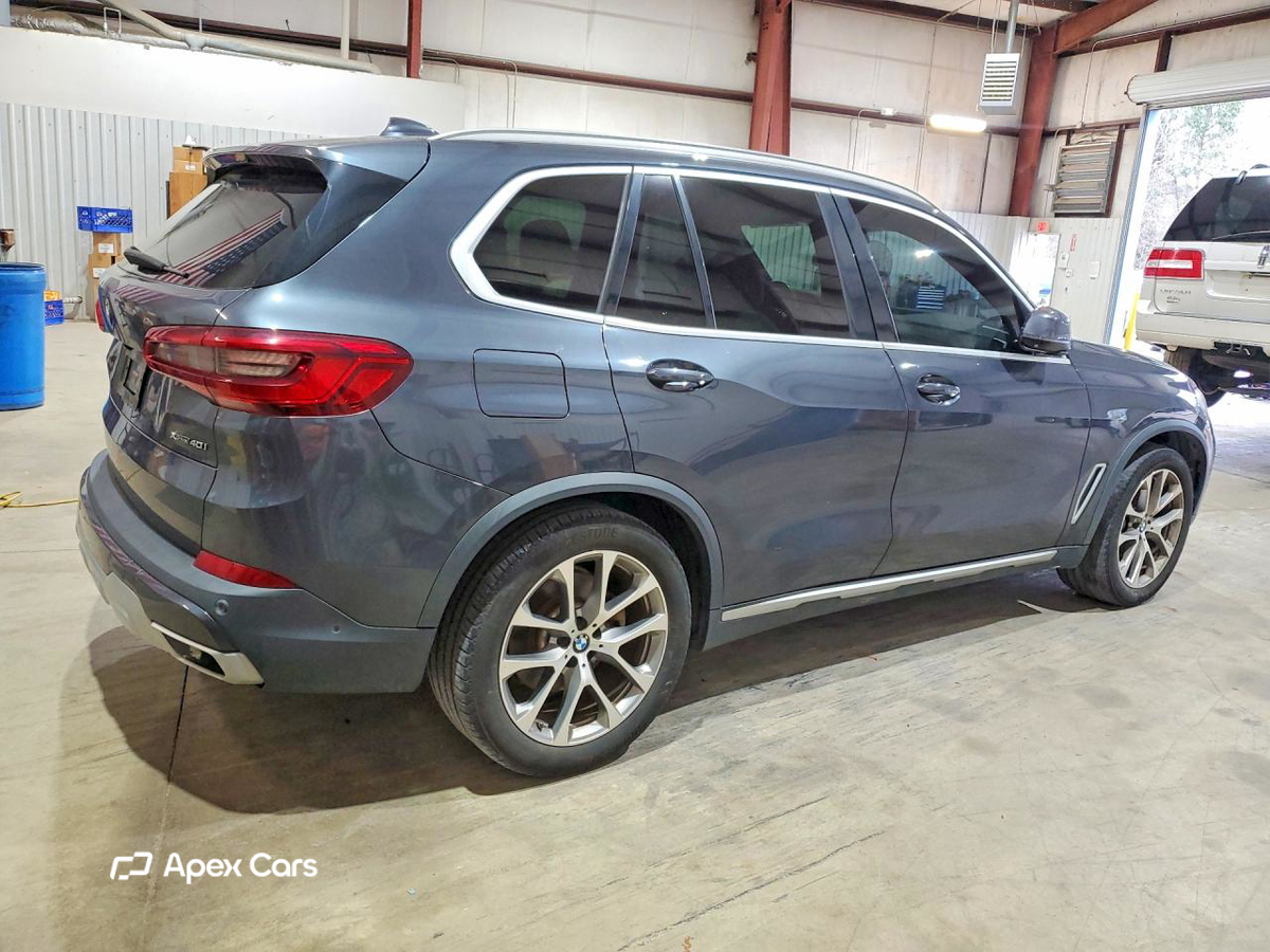 BMW X5 2019
