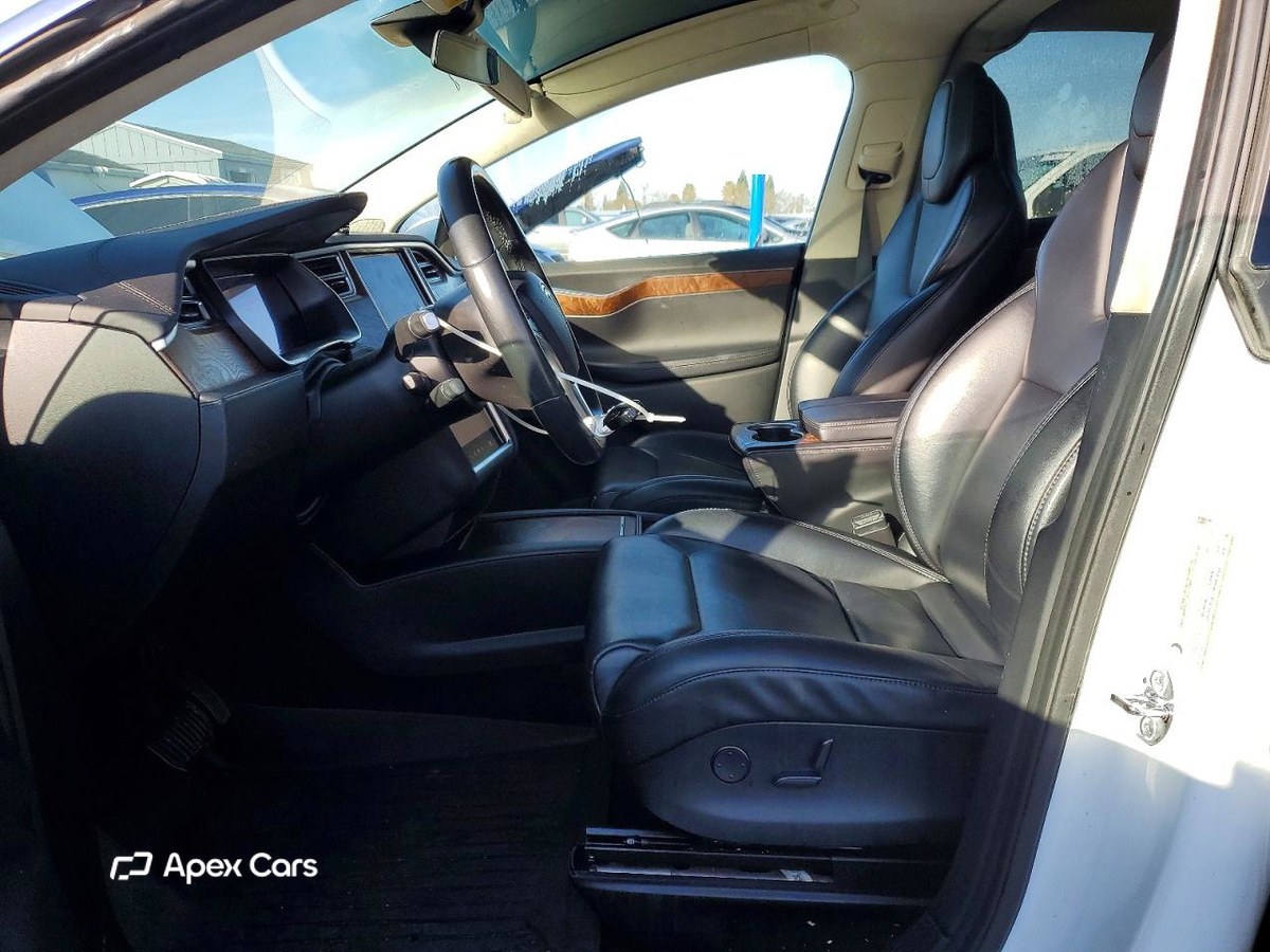 Tesla Model X 2017