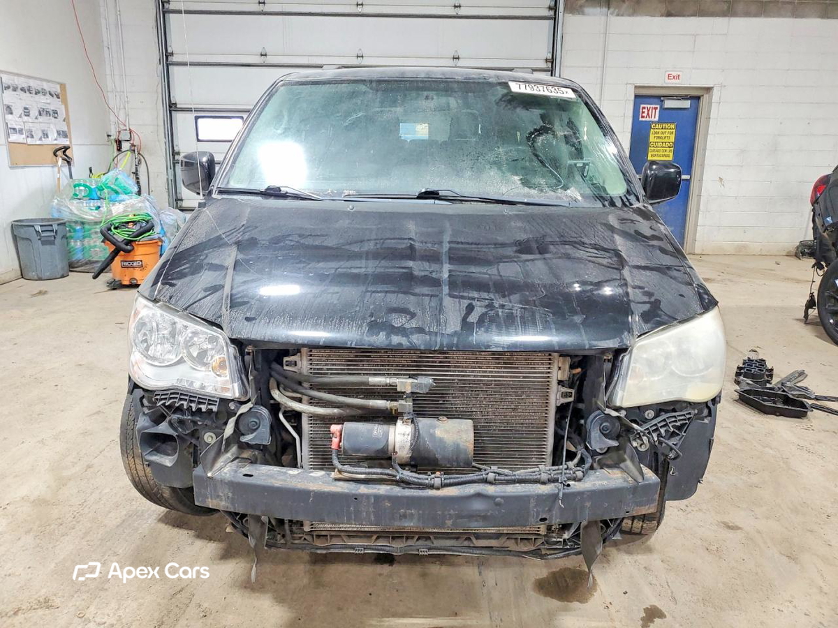 Dodge Caravan 2016